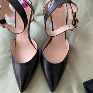Nine West heels. Never worn. NWT